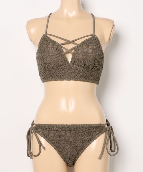 Beach Queen（ビーチクイーン）の「Beach Queen/ビーチクイーン ﾆｯﾄｸﾛｼｪｽﾄﾗｯﾋﾟｰﾋﾞｷﾆ 水着 413090（水着・レディース・ブラック/カーキ/ホワイト/イエロー/ネイビー・M）」の3枚目の写真