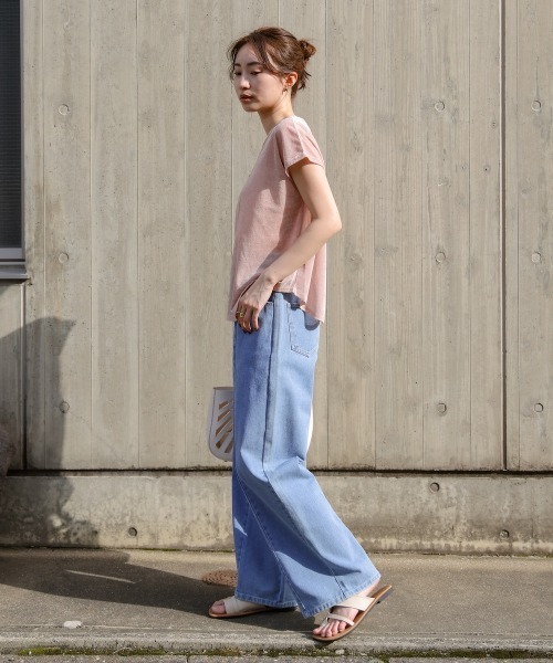 Bab(バブ)の「シアーベロアフレンチスリーブカットソー(Tシャツ/カットソー・レディース・チャコールグレー/オフホワイト/アイボリー/ブラック/ネイビー/オレンジ/ピンク/ブラウン/ブルー・MEDIUM)」の17枚目の写真