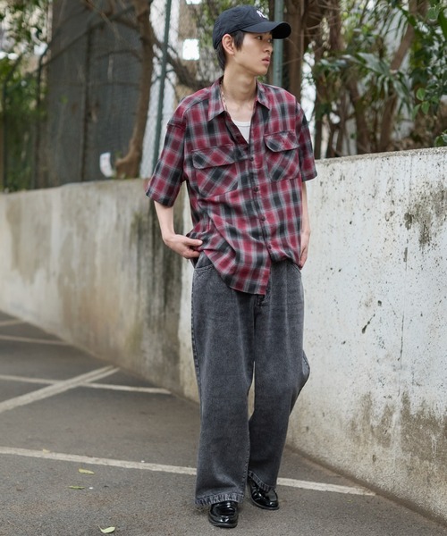 WEGO(ウィゴー)の「WEGO/【26年春夏新作】タックワイドストレートデニム(デニムパンツ・メンズ・スカイブルー/ブラック系3・SMALL/MEDIUM/LARGE)」の11枚目の写真