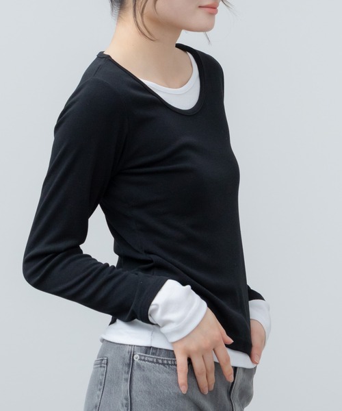 HEILIS(ヘイリス)の「レイヤードスムースカットソー / ブルー ブラック アイボリー カットソー トップス レイヤード ドッキング 春服 秋服 冬服 長袖 トップス 韓国 ガーリー 無地 カジュアル シンプル ノームコア オフィスカジュアル(Tシャツ/カットソー・レディース・ブラック/アイボリー/ブルー・FREE)」の16枚目の写真