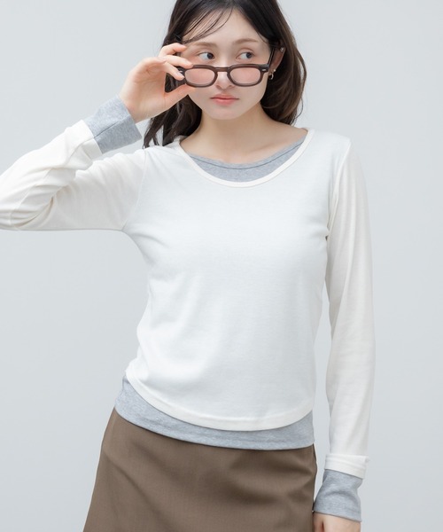 HEILIS(ヘイリス)の「レイヤードスムースカットソー / ブルー ブラック アイボリー カットソー トップス レイヤード ドッキング 春服 秋服 冬服 長袖 トップス 韓国 ガーリー 無地 カジュアル シンプル ノームコア オフィスカジュアル(Tシャツ/カットソー・レディース・ブラック/アイボリー/ブルー・FREE)」の6枚目の写真