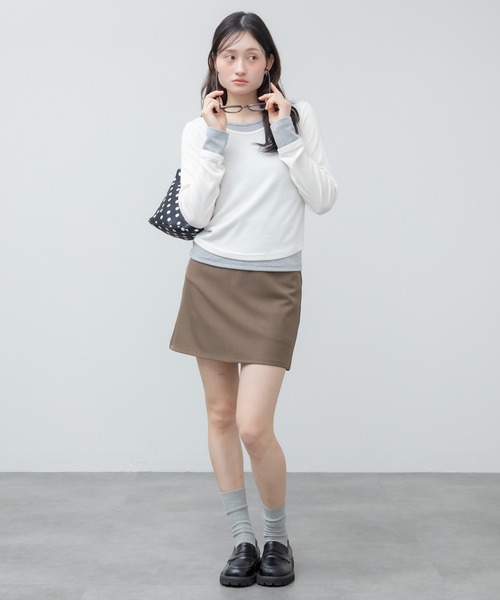 HEILIS(ヘイリス)の「レイヤードスムースカットソー / ブルー ブラック アイボリー カットソー トップス レイヤード ドッキング 春服 秋服 冬服 長袖 トップス 韓国 ガーリー 無地 カジュアル シンプル ノームコア オフィスカジュアル(Tシャツ/カットソー・レディース・ブラック/アイボリー/ブルー・FREE)」の11枚目の写真
