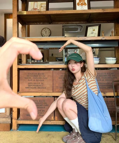 AsheKsha（アシクシャ）の「丸首半袖Tシャツ（Tシャツ/カットソー・レディース・カラフル・M）」の13枚目の写真