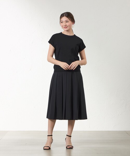 amaca(アマカ)の「【接触冷感・UV対策】ライトレーヨンストレッチ プルオーバー(Tシャツ/カットソー・レディース・ダークネイビー/ベージュ/ピンク系その他2・38)」の7枚目の写真