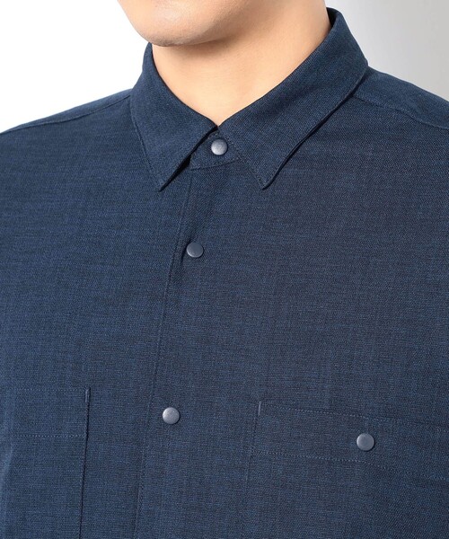 Grand PARK(グランドパーク)の「リネンライクポリエステルコードシャツ(シャツ/ブラウス・メンズ・ライトグレー/ネイビー/カーキ/チャコールグレー/オフホワイト・M/L)」の9枚目の写真