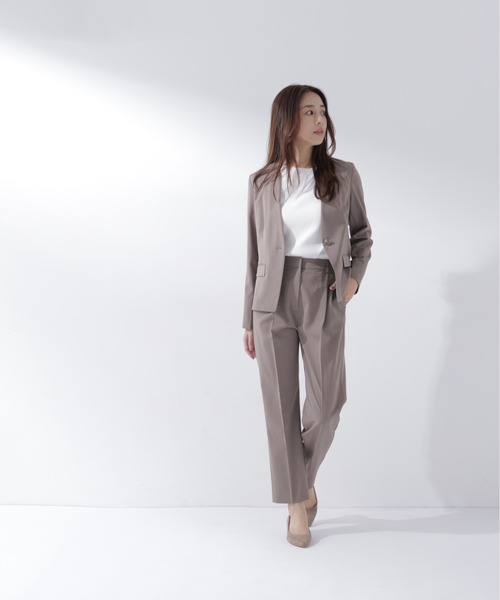 NATURAL BEAUTY BASIC(ナチュラルビューティーベーシック)の「サマードライタッチ SETUP ノーカラージャケット(ノーカラージャケット・レディース・チャコールグレー/ベージュ/ブラウン・MEDIUM/SMALL)」の20枚目の写真