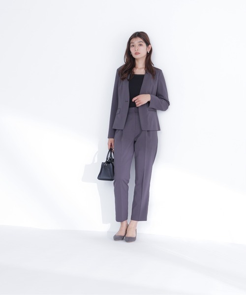 NATURAL BEAUTY BASIC(ナチュラルビューティーベーシック)の「サマードライタッチ SETUP ノーカラージャケット(ノーカラージャケット・レディース・チャコールグレー/ベージュ/ブラウン・MEDIUM/SMALL)」の7枚目の写真