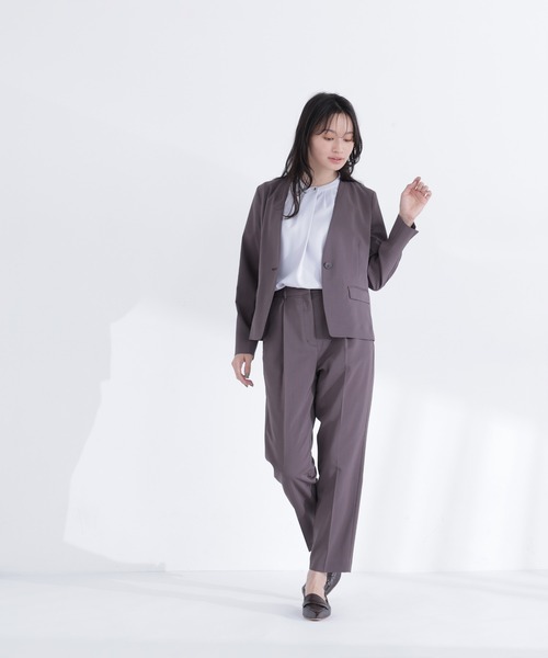 NATURAL BEAUTY BASIC(ナチュラルビューティーベーシック)の「サマードライタッチ SETUP ノーカラージャケット(ノーカラージャケット・レディース・チャコールグレー/ベージュ/ブラウン・MEDIUM/SMALL)」の12枚目の写真