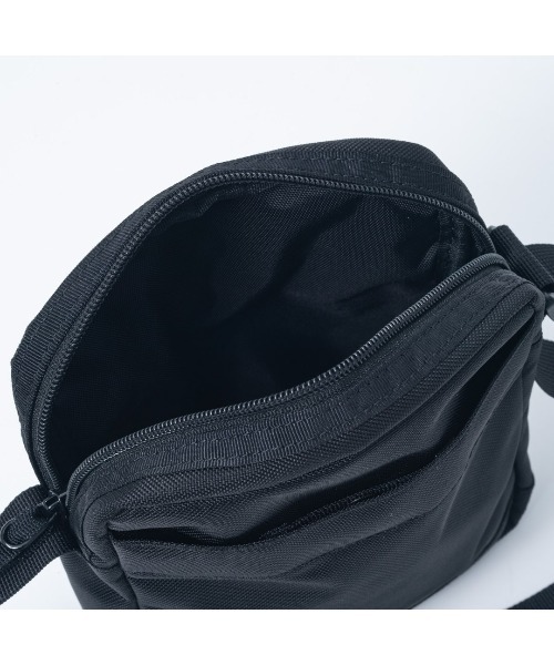 BEAMS DESIGN(ビームス デザイン)の「BEAMSDESIGN(ビームスデザイン)Slash ショルダーバッグ(ショルダーバッグ・メンズ・グリーン/カーキ/ブラック/パープル/ベージュ・FREE)」の10枚目の写真