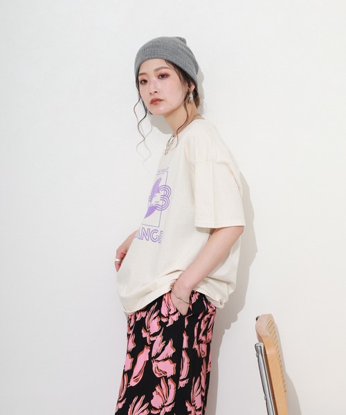 FUNALIVE(ファンアライブ)の「ロゴプリント半袖Tシャツ(Tシャツ/カットソー・レディース・ナチュラル/ホワイト/ブラウン・FREE)」の22枚目の写真