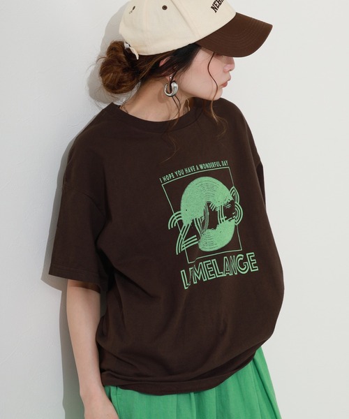 FUNALIVE(ファンアライブ)の「ロゴプリント半袖Tシャツ(Tシャツ/カットソー・レディース・ナチュラル/ホワイト/ブラウン・FREE)」の13枚目の写真