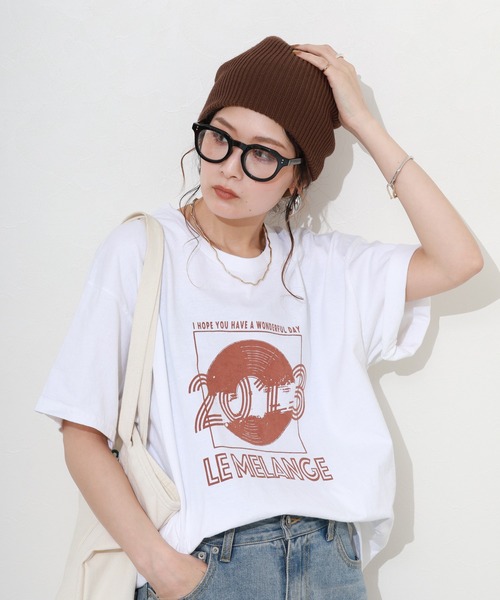 FUNALIVE(ファンアライブ)の「ロゴプリント半袖Tシャツ(Tシャツ/カットソー・レディース・ナチュラル/ホワイト/ブラウン・FREE)」の6枚目の写真