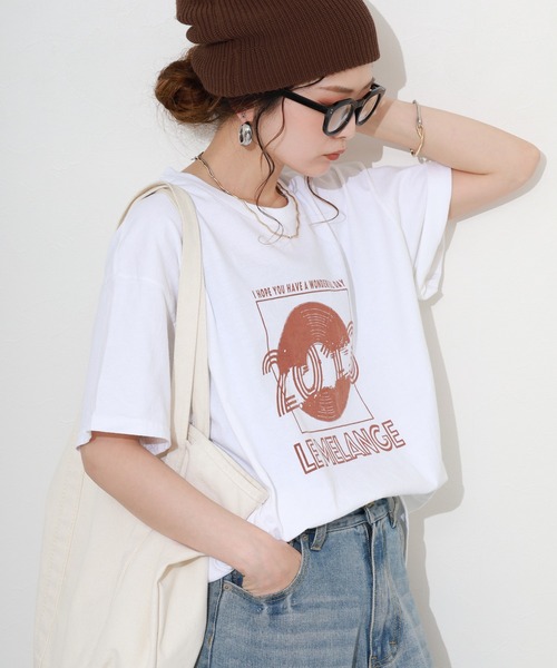 FUNALIVE(ファンアライブ)の「ロゴプリント半袖Tシャツ(Tシャツ/カットソー・レディース・ナチュラル/ホワイト/ブラウン・FREE)」の5枚目の写真