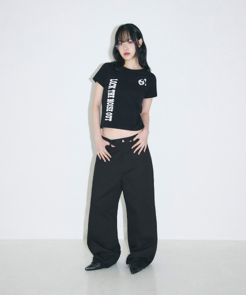 SLEEKGLOW（スリック グロウ）の「アンロックセミクロップTシャツ[ブラック]（Tシャツ/カットソー・レディース・その他・FREE）」の4枚目の写真