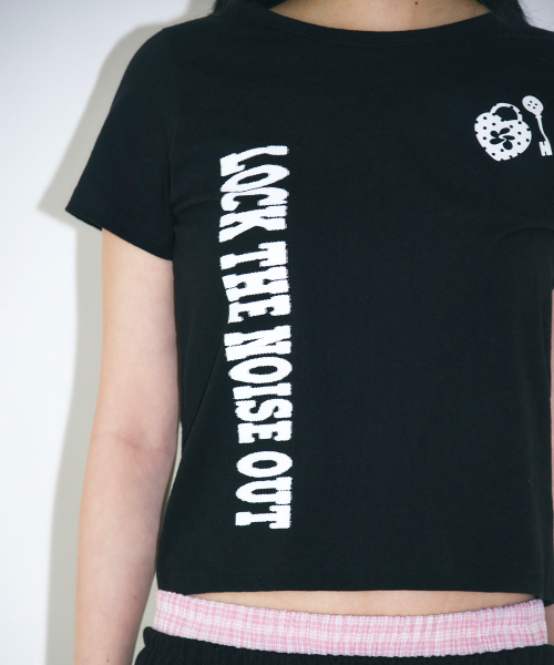 SLEEKGLOW（スリック グロウ）の「アンロックセミクロップTシャツ[ブラック]（Tシャツ/カットソー・レディース・その他・FREE）」の6枚目の写真