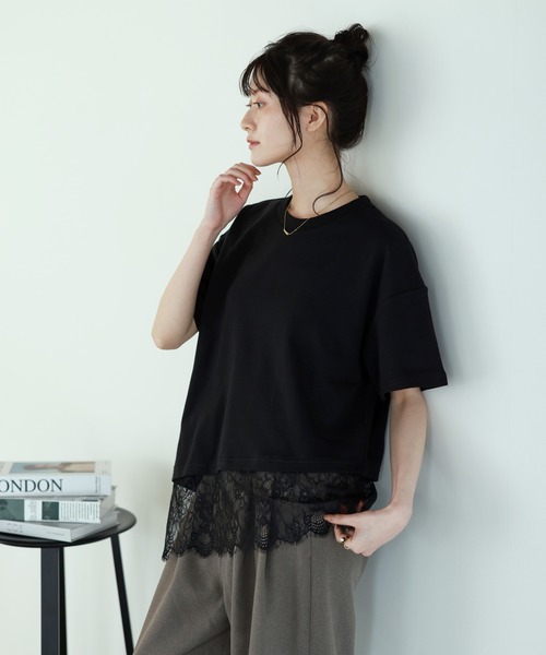 shetila(シェティラ)の「甘すぎない、大人の裾レースアシンメトリー半袖Tシャツ(Tシャツ/カットソー・レディース・ホワイト/ブラック・M)」の20枚目の写真