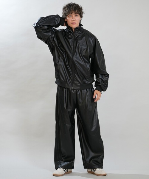 adidas(アディダス)の「adidas/アディダス ジャージ トラックパンツ レザー風 スタジアム オーバーサイズフィット フェイクレザー フルレングス オープンヘム パンツ セットアップ対応 KA143(その他パンツ・メンズ・ブラック×ブラック/ブラック×ホワイト・XL/L/M)」の21枚目の写真