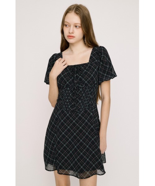 SLY(スライ)の「【SNSで話題!】FRONT BUTTON TUCKED MINI DRESS フロントボタンタックミニドレス 春服 夏服(ワンピース・レディース・ブラック系その他2/ブラウン系その他2/ネイビー系・1/2)」の18枚目の写真