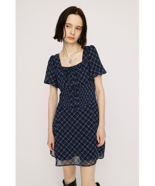 SLY(スライ)の「【SNSで話題!】FRONT BUTTON TUCKED MINI DRESS フロントボタンタックミニドレス 春服 夏服(ワンピース・レディース・ブラック系その他2/ブラウン系その他2/ネイビー系・1/2)」の14枚目の写真