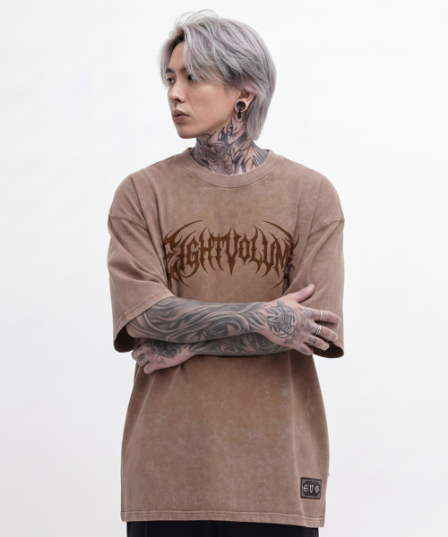 EIGHTVOLUME（エイトボリューム）の「EVメタルロゴ2ピグメント半袖Tシャツ(ブラック)（Tシャツ/カットソー・メンズ・その他・MEDIUM/LARGE/X-LARGE/XX-LARGE）」の3枚目の写真