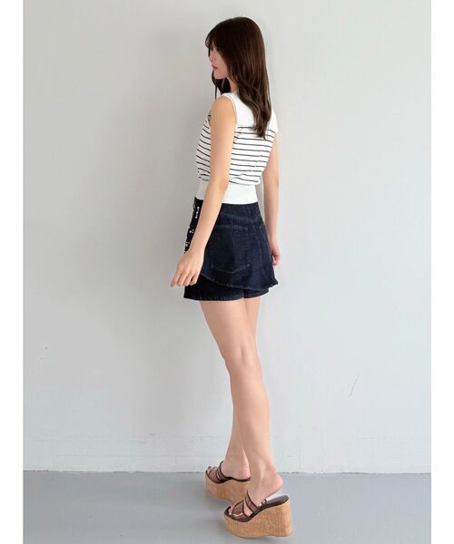 MERCURYDUO(マーキュリーデュオ)の「パールデニムショートパンツ(その他パンツ・レディース・インディゴブルー/ブルー・MEDIUM/SMALL)」の5枚目の写真