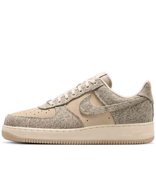 NIKE(ナイキ)の「エア フォース 1 '07 LV8 「デニム」 メンズシューズ / Air Force 1 '07 LV8 "Denim" Men's Shoes IR0951-201 Desert Khaki(スニーカー・メンズ・ブラウン系その他2・25/24.5/24/30/28.5/28/29.5/29/27.5/27/26.5/26/25.5)」の2枚目の写真