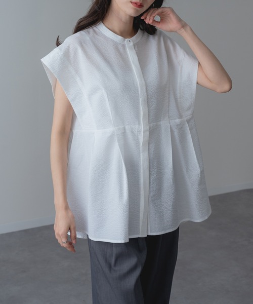 refinedworks(リファインドワークス)の「【refinedworks】サッカー 素材 の上品見え ブラウス(シャツ/ブラウス・レディース・ブルー/ホワイト/ブラック・FREE)」の5枚目の写真