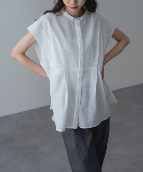 refinedworks(リファインドワークス)の「【refinedworks】サッカー 素材 の上品見え ブラウス(シャツ/ブラウス・レディース・ブルー/ホワイト/ブラック・FREE)」の6枚目の写真