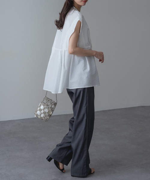 refinedworks(リファインドワークス)の「【refinedworks】サッカー 素材 の上品見え ブラウス(シャツ/ブラウス・レディース・ブルー/ホワイト/ブラック・FREE)」の19枚目の写真