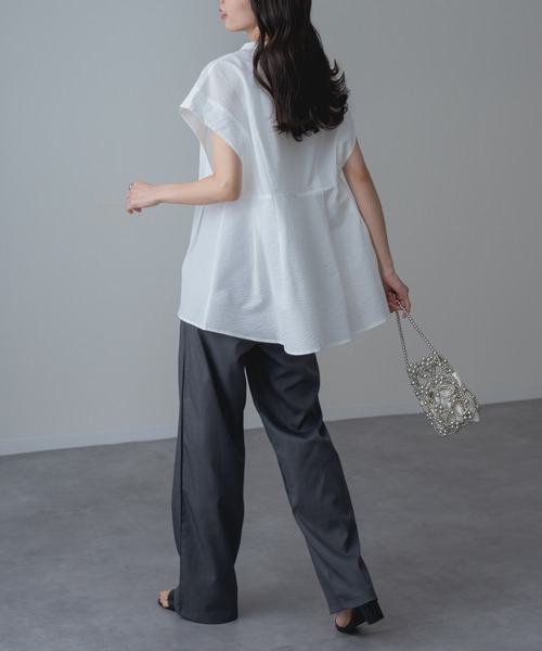refinedworks(リファインドワークス)の「【refinedworks】サッカー 素材 の上品見え ブラウス(シャツ/ブラウス・レディース・ブルー/ホワイト/ブラック・FREE)」の21枚目の写真