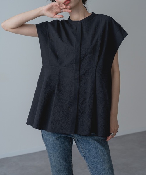 refinedworks(リファインドワークス)の「【refinedworks】サッカー 素材 の上品見え ブラウス(シャツ/ブラウス・レディース・ブルー/ホワイト/ブラック・FREE)」の15枚目の写真