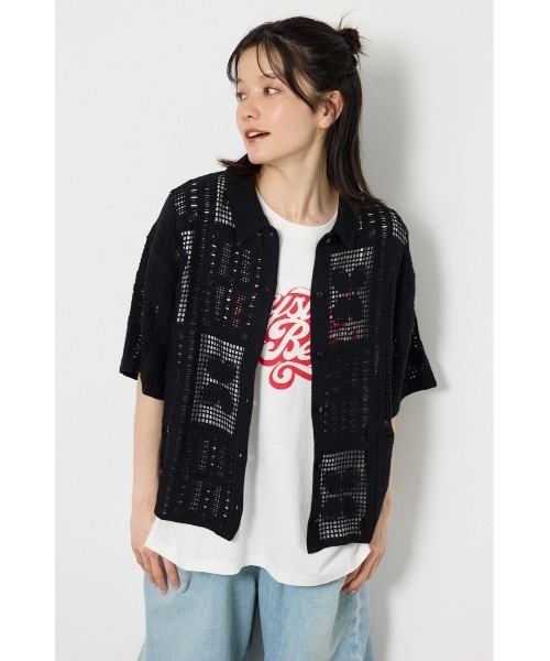 RODEO CROWNS WIDE BOWL(ロデオクラウンズワイドボウル)の「スクエアクロシェニットシャツ(シャツ/ブラウス・レディース・ブラック/オフホワイト/ブルー・FREE)」の1枚目の写真