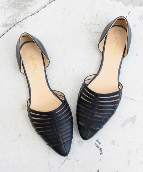 BEAUTY&YOUTH UNITED ARROWS（ビューティーアンドユースユナイテッドアローズ）の「BY∵ グラディエーターフラットパンプス ◆（パンプス・レディース・ブラウン/ホワイト/ネイビー・37h/36h/38/37/36）」の6枚目の写真