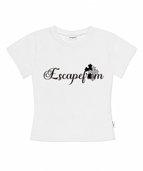 ESCAPEFROM(エスケープフロム)の「クロスレタリングアプリケディテールスリムフィット半袖Tシャツアイボリー(Tシャツ/カットソー・レディース・その他・MEDIUM)」の2枚目の写真