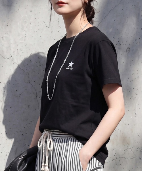 SELECT LEVERY(セレクトリベリー)の「星ワンポイント刺繍ロゴTシャツ(Tシャツ/カットソー・レディース・ブラック/オフホワイト・FREE)」の13枚目の写真