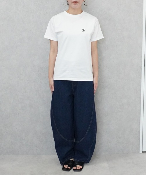 SELECT LEVERY(セレクトリベリー)の「星ワンポイント刺繍ロゴTシャツ(Tシャツ/カットソー・レディース・ブラック/オフホワイト・FREE)」の9枚目の写真