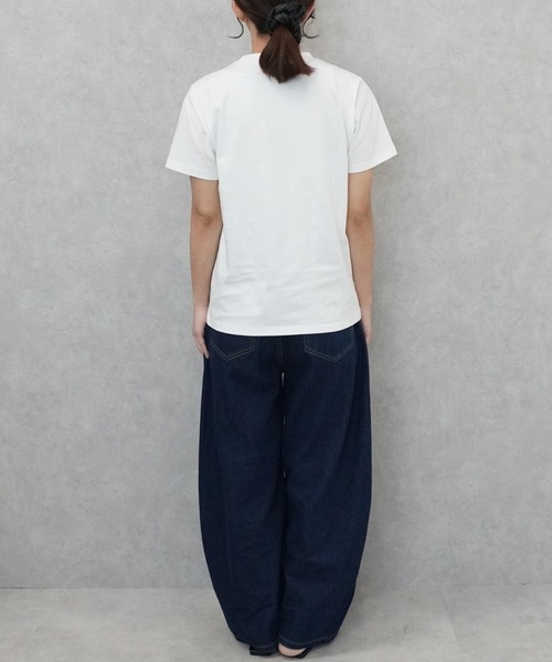 SELECT LEVERY(セレクトリベリー)の「星ワンポイント刺繍ロゴTシャツ(Tシャツ/カットソー・レディース・ブラック/オフホワイト・FREE)」の7枚目の写真