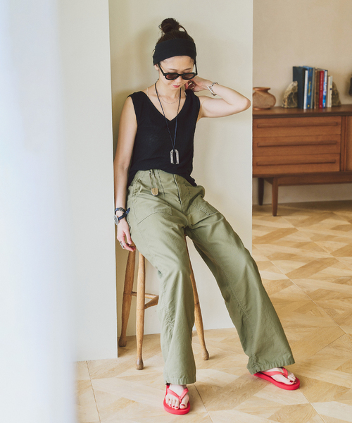 FRAMeWORK(フレームワーク)の「HOWIECLOTHING×FRAMeWORK 2WAYニット(ニット/セーター・レディース・ブラック/ボルドー・FREE)」の14枚目の写真