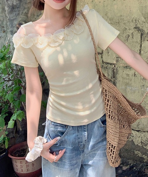 2ly2(トゥーリートゥー)の「フリルオフショルダー風 半袖カットソー(Tシャツ/カットソー・レディース・ブルー/イエロー/ピンク・FREE)」の9枚目の写真