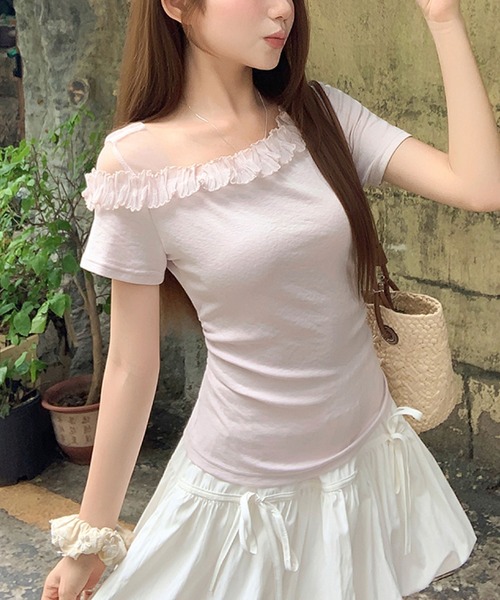 2ly2(トゥーリートゥー)の「フリルオフショルダー風 半袖カットソー(Tシャツ/カットソー・レディース・ブルー/イエロー/ピンク・FREE)」の11枚目の写真