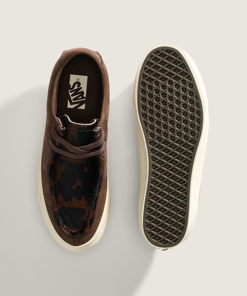 VANS(バンズ)の「VANS PREMIUM SF モック ロー / LX Carver Low PONY HAIR Calf B VN000Z3XI971(モカシン/デッキシューズ・メンズ・ブラウン・10/9.5/9/8.5/11/10.5/8)」の3枚目の写真