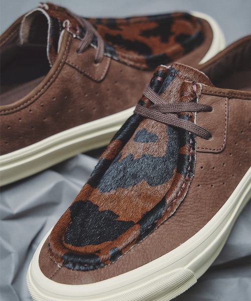 VANS(バンズ)の「VANS PREMIUM SF モック ロー / LX Carver Low PONY HAIR Calf B VN000Z3XI971(モカシン/デッキシューズ・メンズ・ブラウン・10/9.5/9/8.5/11/10.5/8)」の8枚目の写真