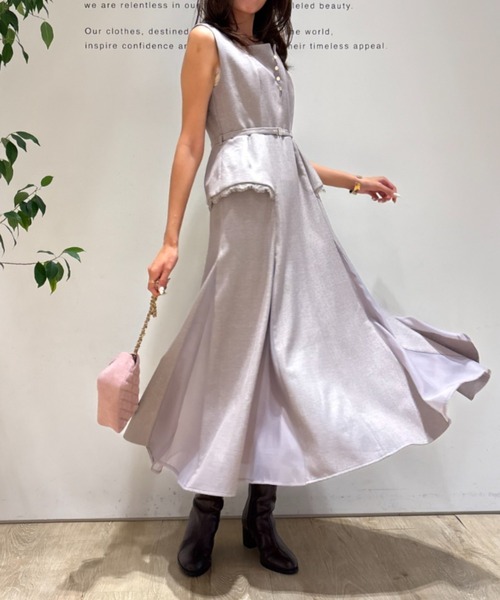 JUSGLITTY(ジャスグリッティー)の「ジレライクナローワンピース(ワンピース・レディース・ブラック/ブラウン/グレイッシュベージュ・2/1/0)」の8枚目の写真