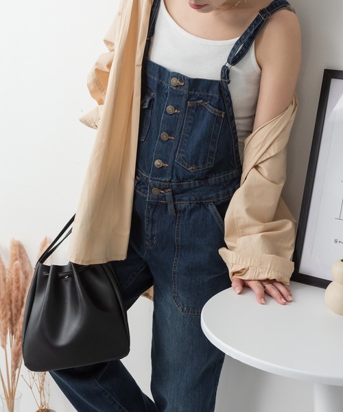 ElegChic(エレグシック)の「ゆるサロペットデニムパンツ(デニムパンツ・レディース・ブルー/ネイビー/ブラック・4L/M/XL/L/XXL)」の15枚目の写真