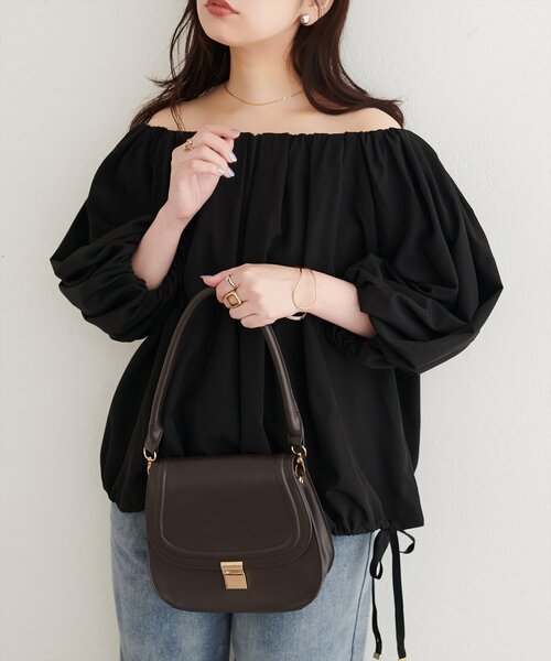 natural couture(ナチュラルクチュール)の「マルチWAYバルーンブラウス(シャツ/ブラウス・レディース・ドット/オフホワイト/グレイッシュベージュ/ブラウン/ブラック・FREE)」の10枚目の写真