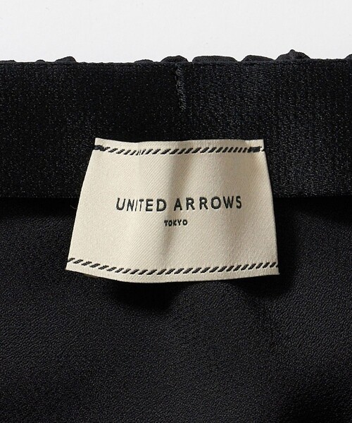 UNITED ARROWS（ユナイテッドアローズ）の「サテン レース コンビ スカート（スカート・レディース・オフホワイト/ブラック・36/38）」の18枚目の写真
