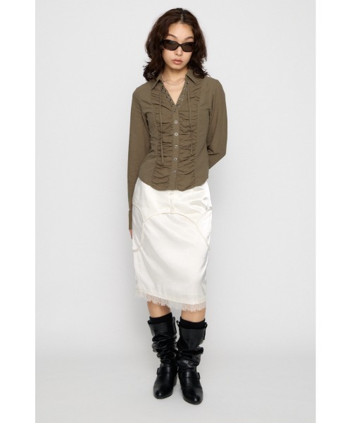 LAGUA GEM(ラグアジェム)の「V NECK GATHER シャツ(シャツ/ブラウス・レディース・オフホワイト/ブラック/カーキ・FREE)」の11枚目の写真