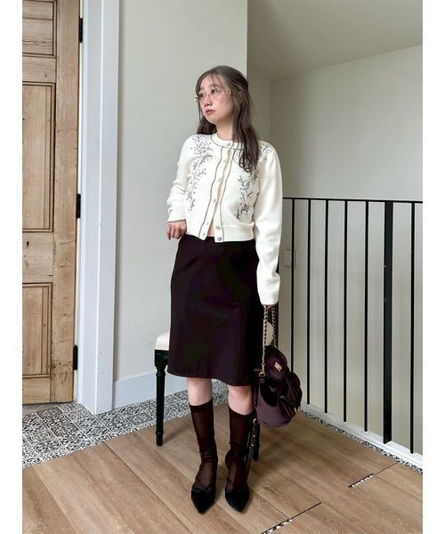 LILY BROWN（リリーブラウン）の「[L.B CANDY STOCK] Lilyエンブロイダリービジューカーディガン（カーディガン/ボレロ・レディース・ネイビー/アイボリー/ライトブルー・F）」の12枚目の写真