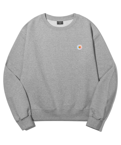 PEID(ペイド)の「PD スモールデイジー セミクロップ スウェット 2Color(スウェット・レディース・ブラック/アッシュグレー・X-LARGE/XX-LARGE)」の4枚目の写真