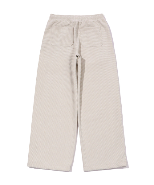 CHAMBROS(チャンブロス)の「コーデュロイ ワイド ピンタック ウエストゴムパンツ(クリーム)(その他パンツ・レディース・その他・LARGE/MEDIUM/SMALL/X-LARGE)」の3枚目の写真